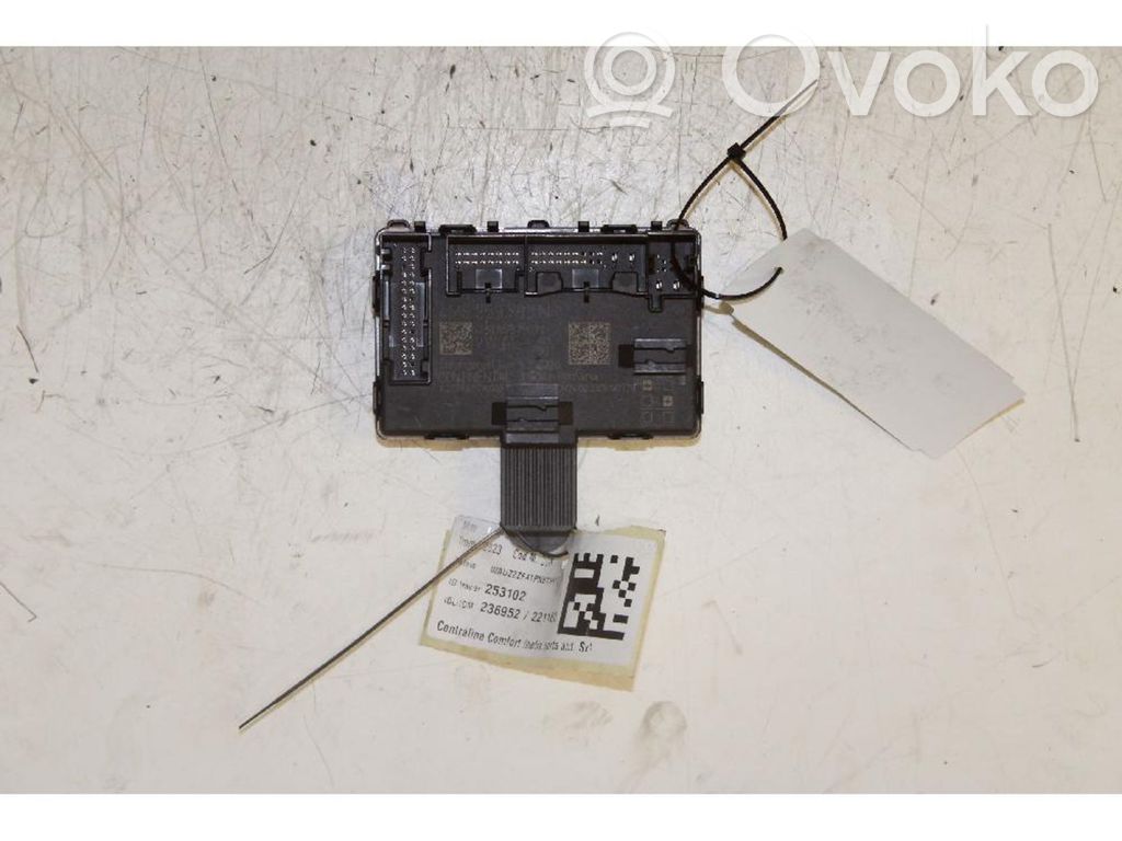Audi A4 S4 B9 8W Autres unités de commande / modules 