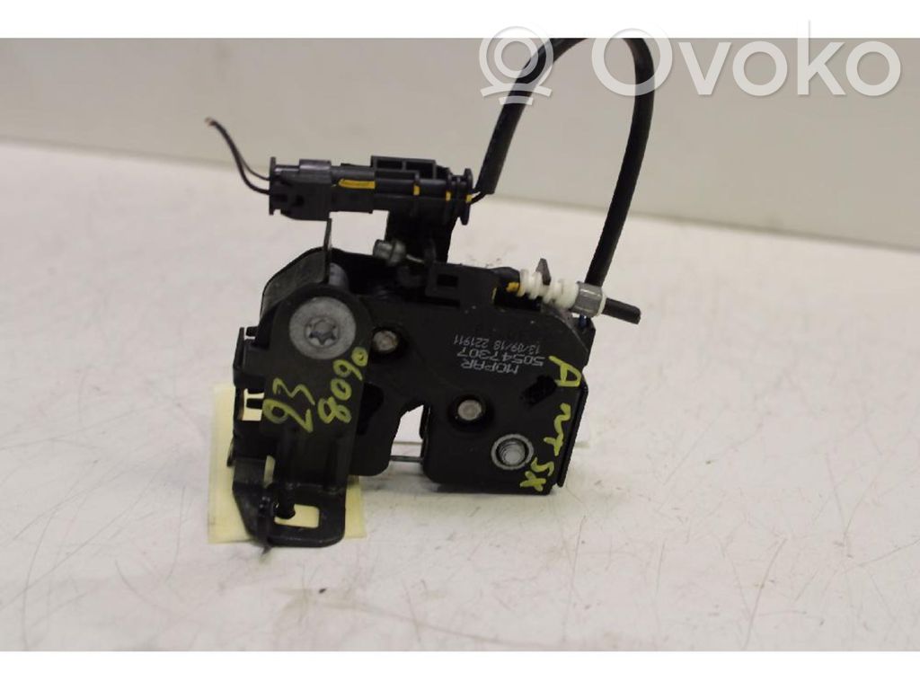 Tie down hook / loop   MOPAR,130918,221911,50547307
