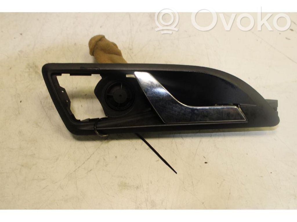 Skoda Yeti (5L) Maniglia interna per portiera posteriore