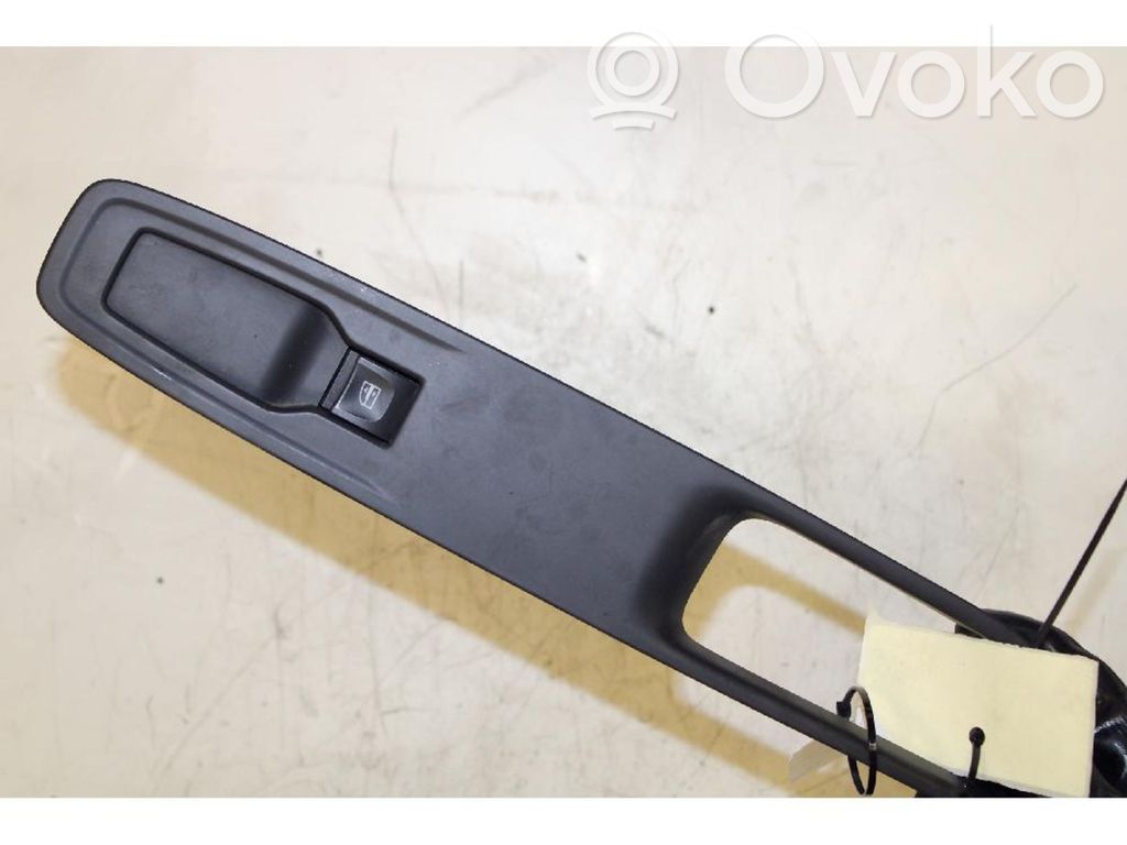 Renault Clio IV Electric window control switch 