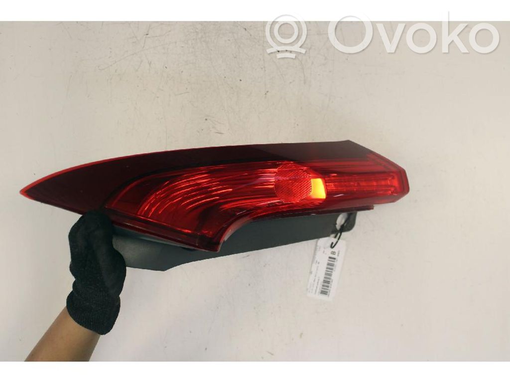 Honda CR-V Lampă spate în caroserie 