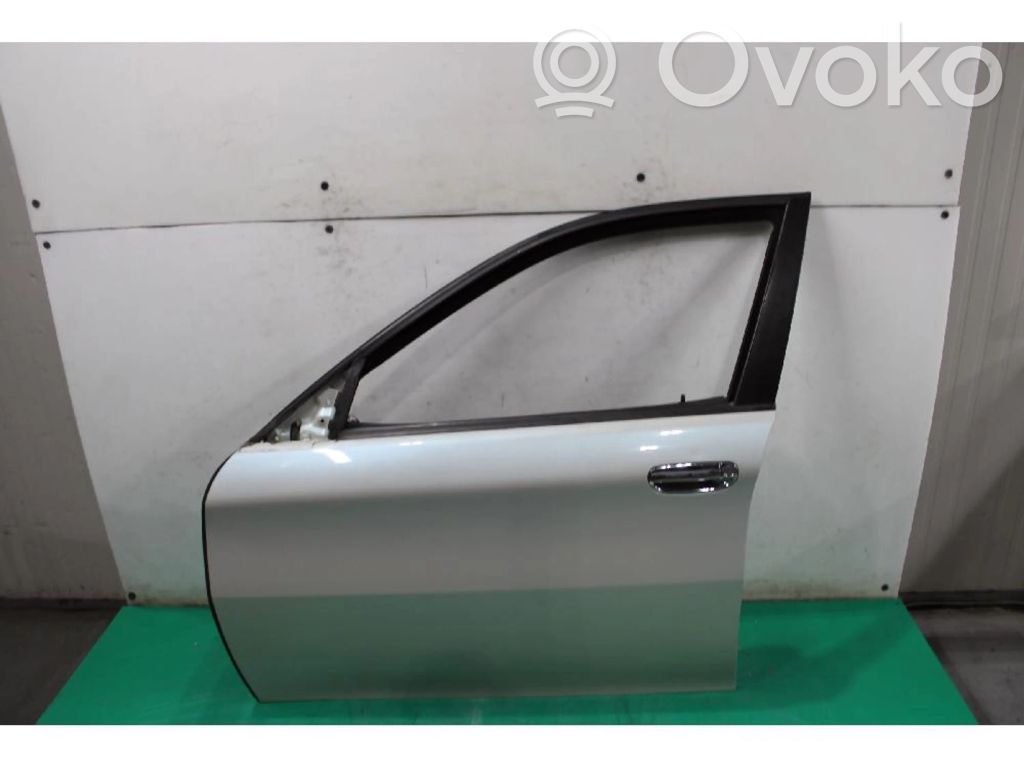 Puerta delantera   60596772