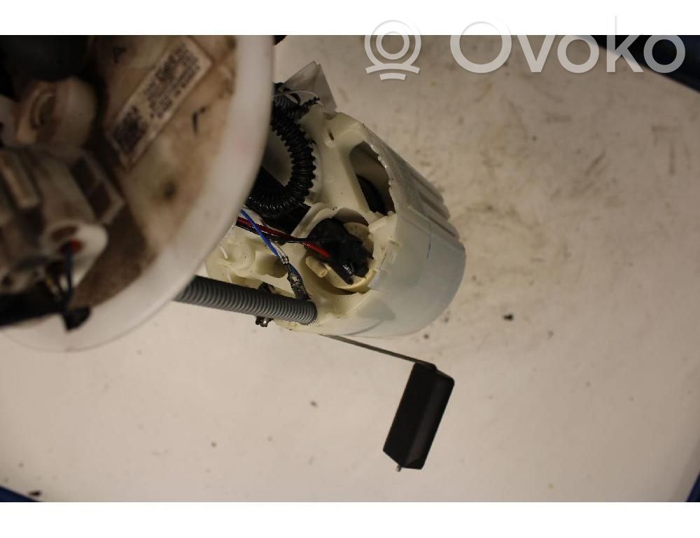 Bomba interna de combustible   13507560001