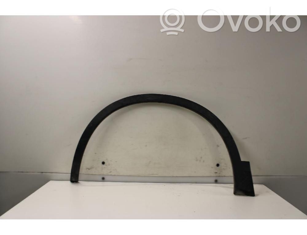 Nissan Qashqai+2 Listwa błotnika przedniego 