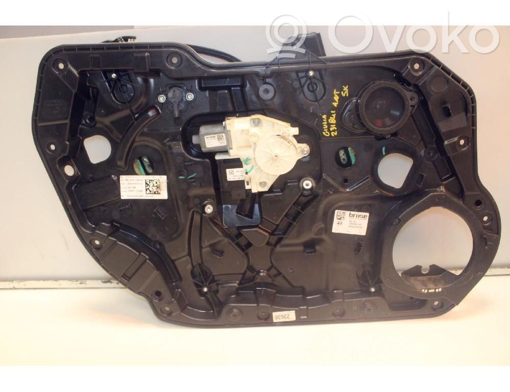 Alfa Romeo Giulia Regulador de puerta delantera con motor 