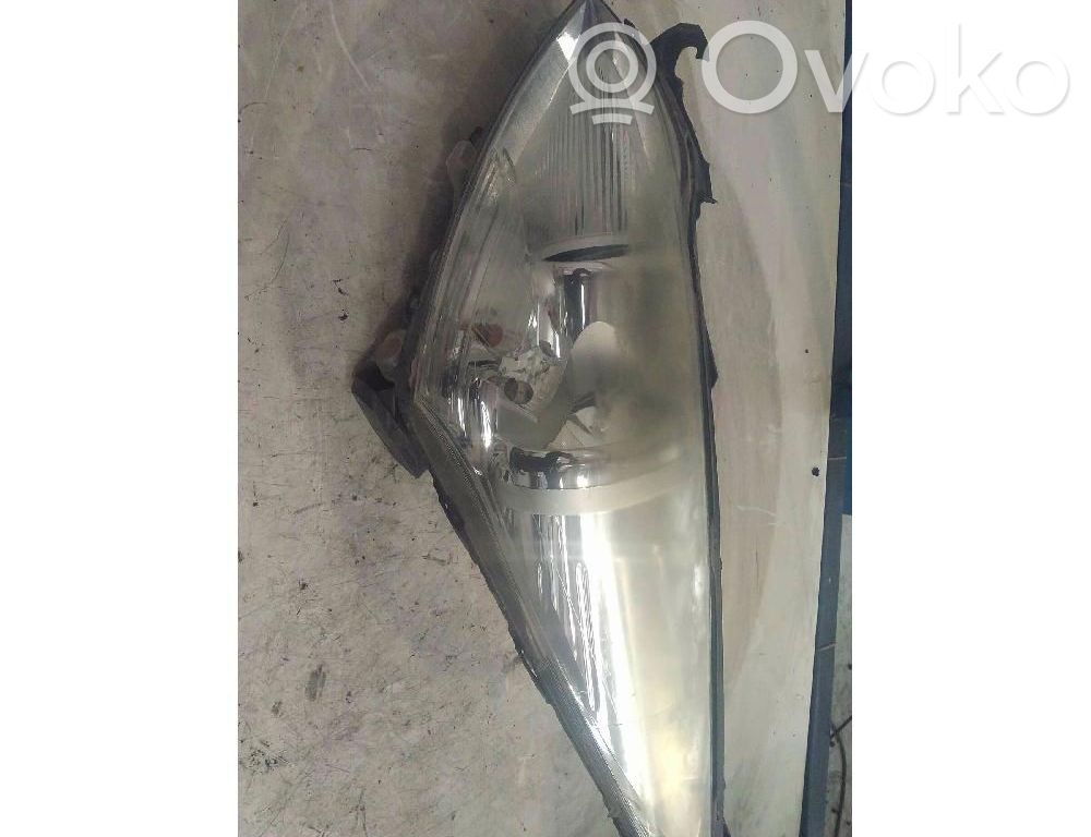 Scheinwerfer   89903246