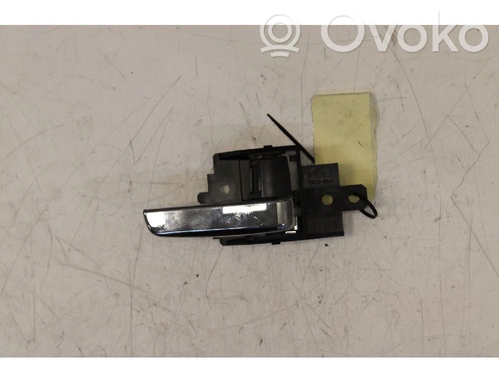 Manecilla interna puerta trasera   NONRILEVATO