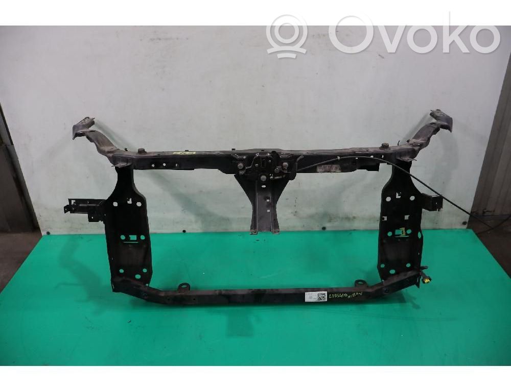 Nissan Qashqai+2 Pas przedni 