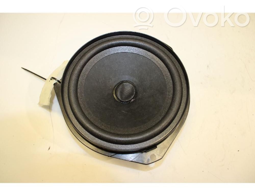 Altavoz de la puerta trasera   00505473920