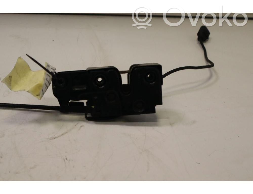 Audi Q5 SQ5 8R Engine bonnet/hood lock/latch loop/hook 