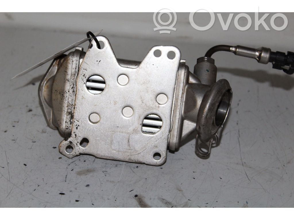 Fiat 500L EGR aušintuvo kronšteinas 