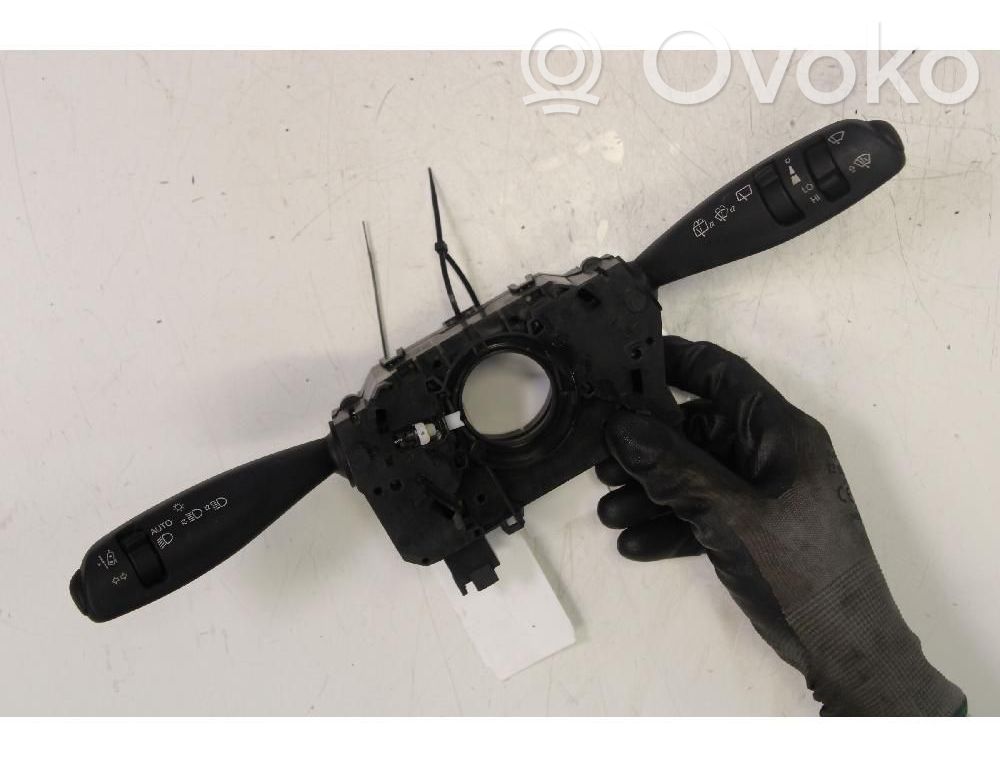 Fiat 500E Interruptor de luz 