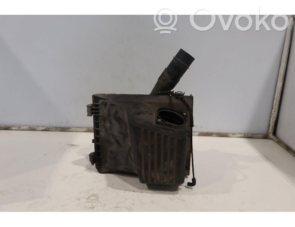 Volkswagen Golf III Scatola del filtro dell’aria 