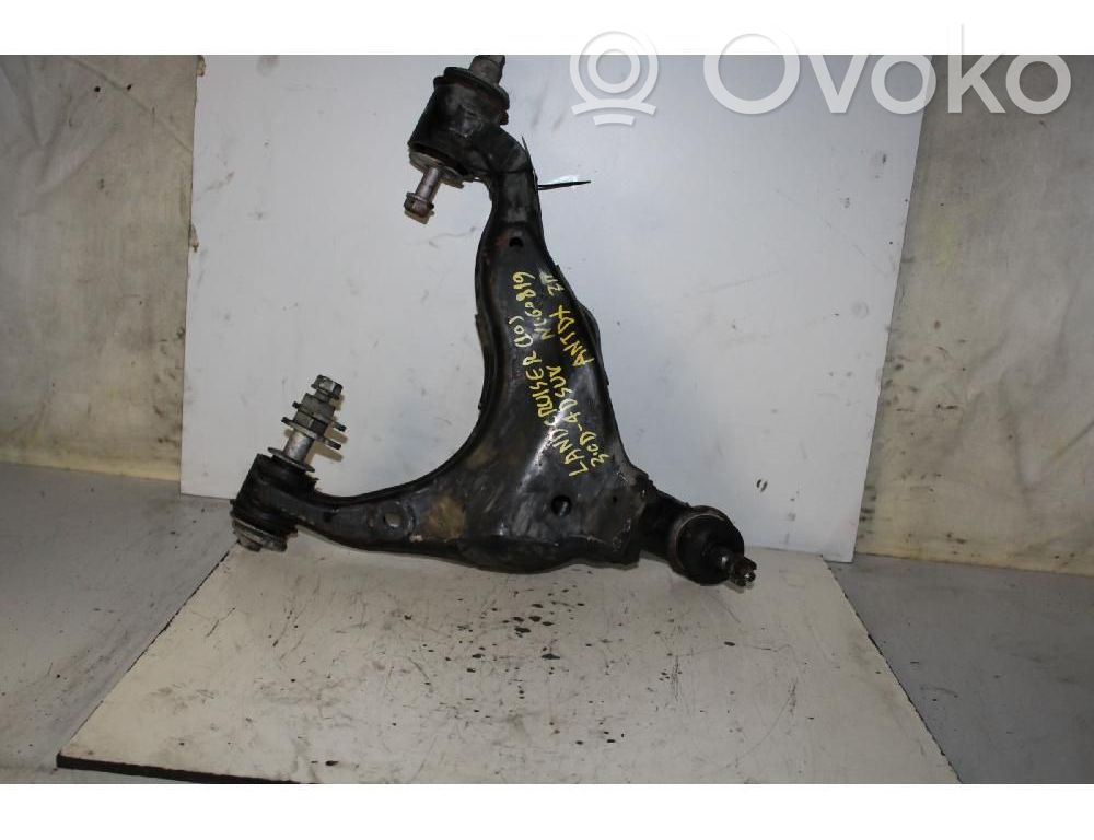 Toyota Land Cruiser (J150) Braccio di controllo sospensione anteriore inferiore/braccio oscillante