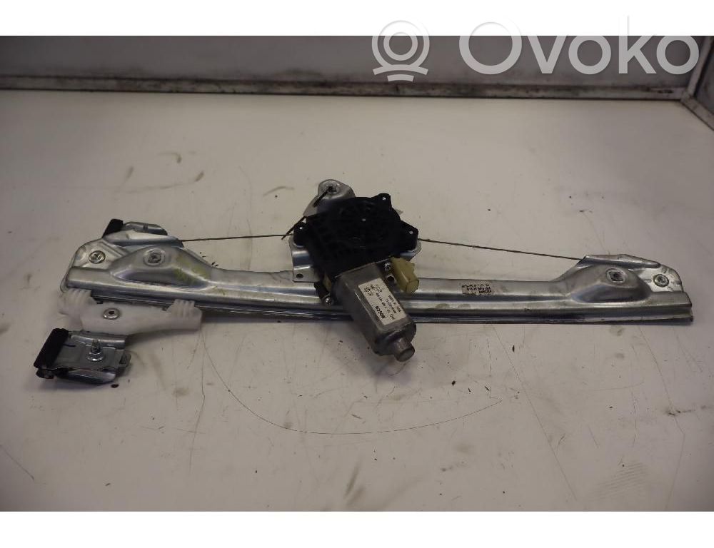 Opel Karl Alzacristalli della portiera anteriore con motorino 
