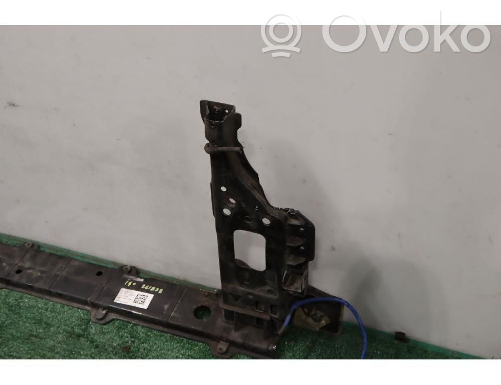 Pas przedni   281642A500