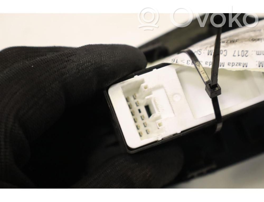Mazda 3 III Electric window control switch 
