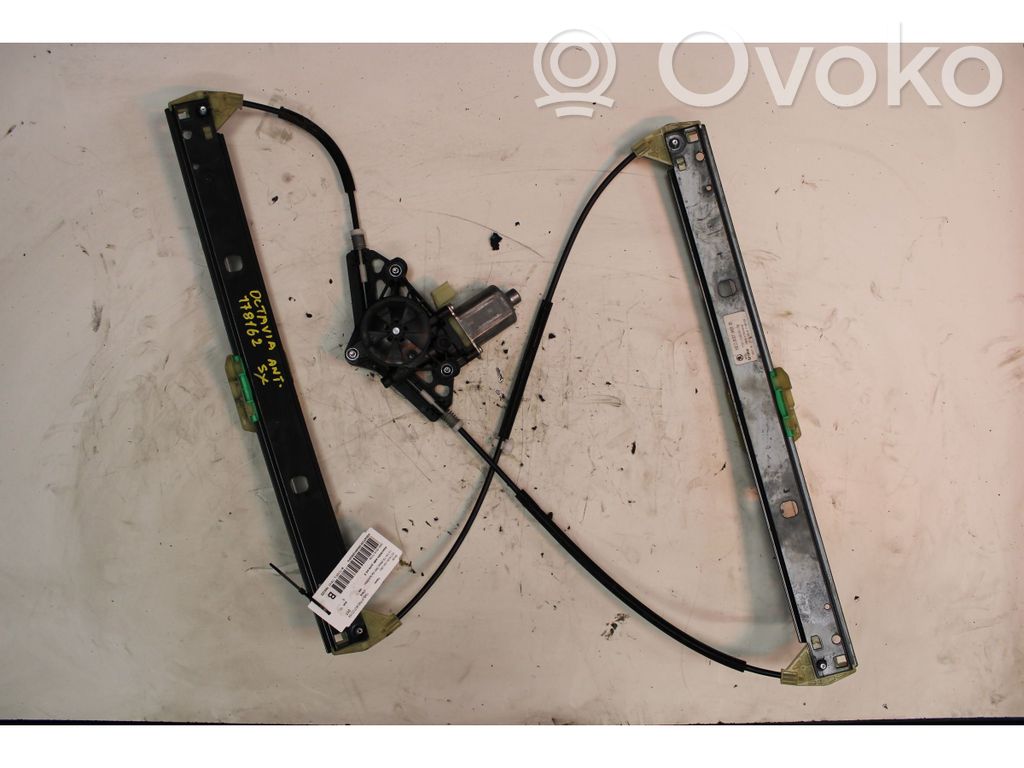 Skoda Octavia Mk3 (5E) Alzacristalli della portiera anteriore con motorino