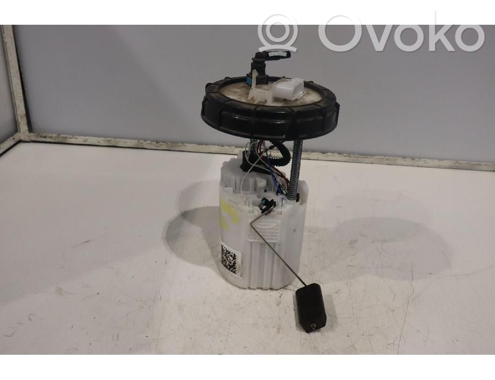 Opel Karl Pompă combustibil în rezervor 