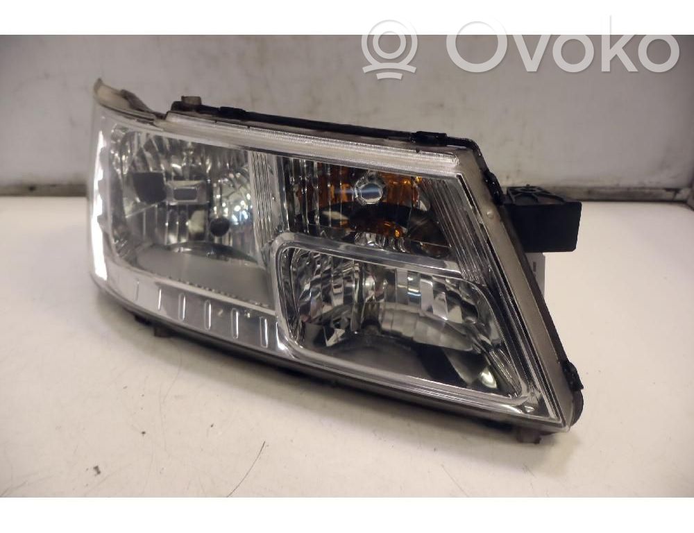 Fiat Freemont Phare frontale 