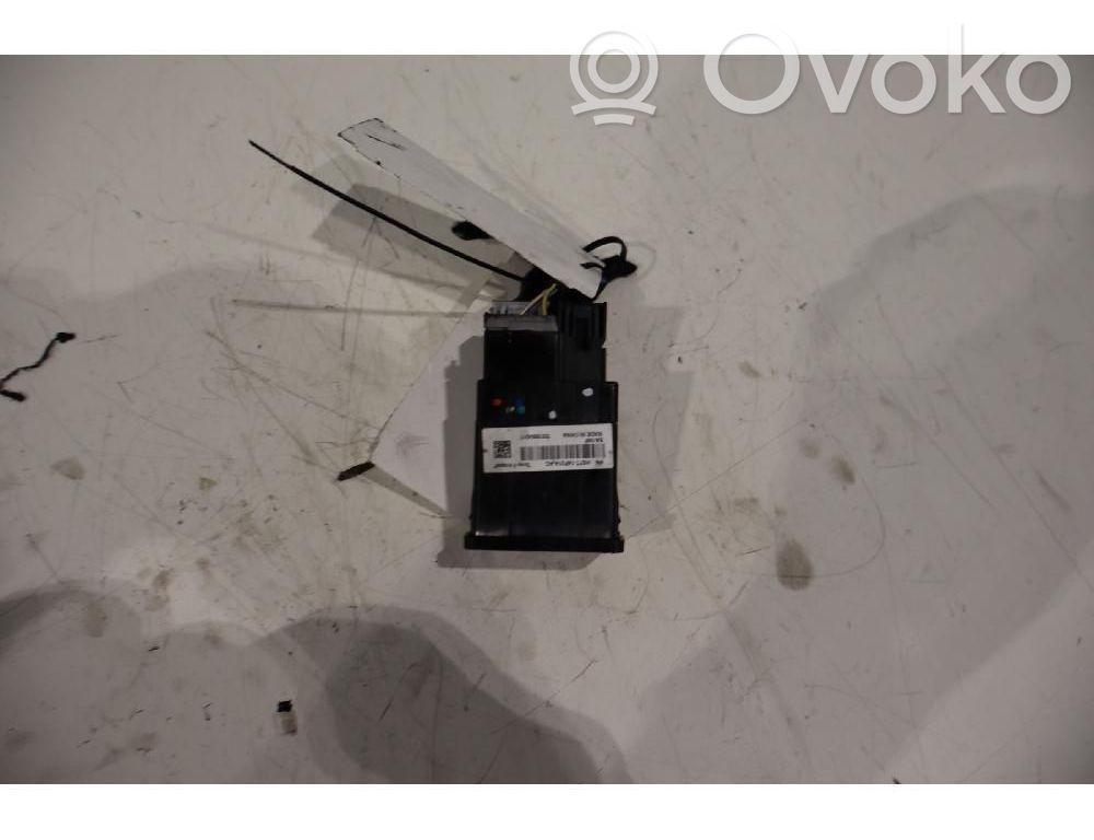 Ford Focus Sonstige Schalter / Griffe / Umschalter 
