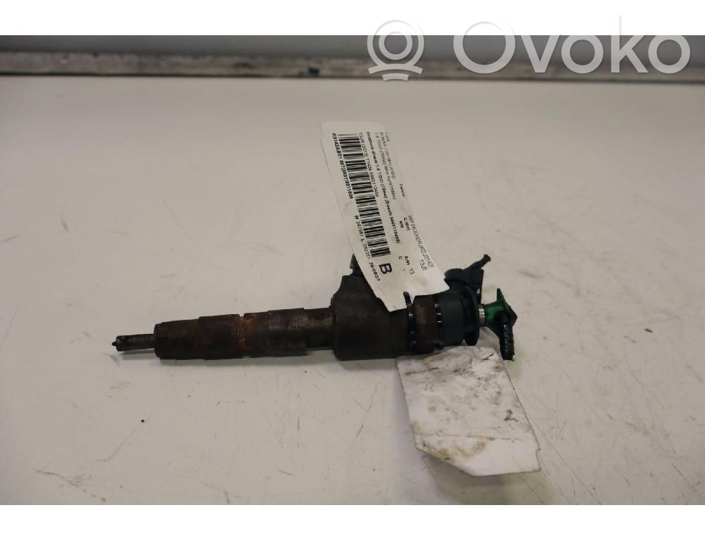 Ford B-MAX Polttoainesuutin 