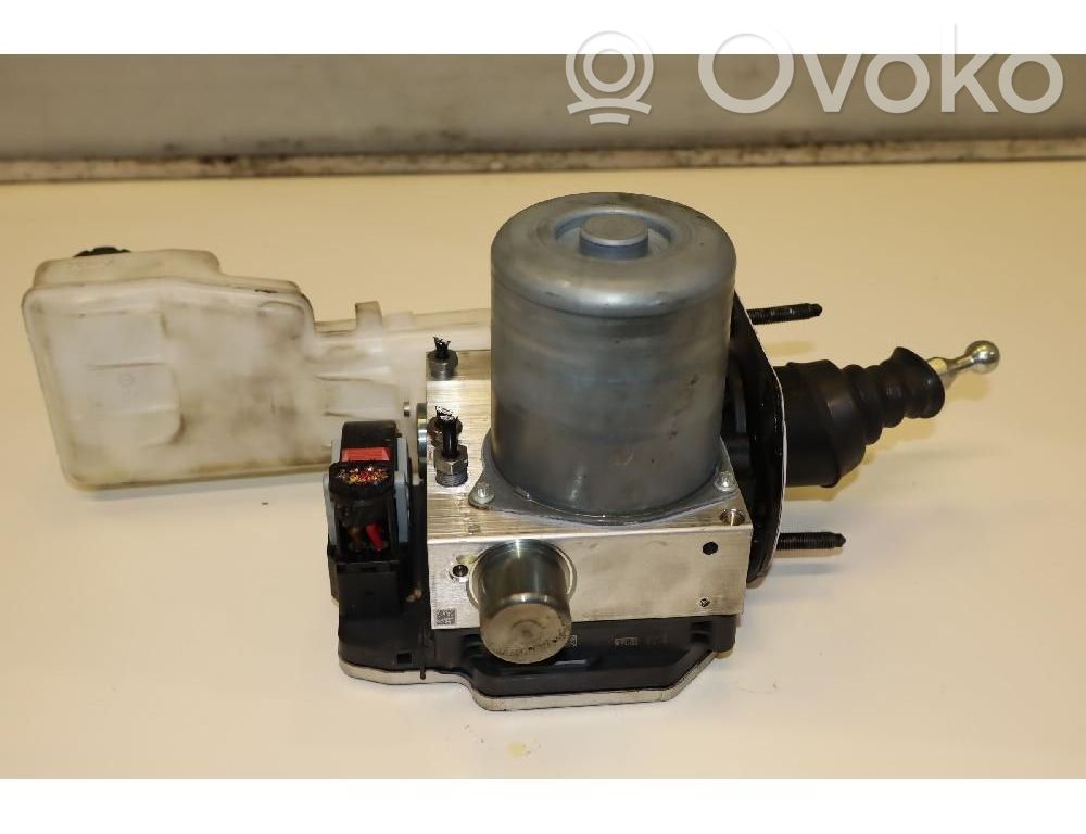 Volvo EX30 Servofrână 