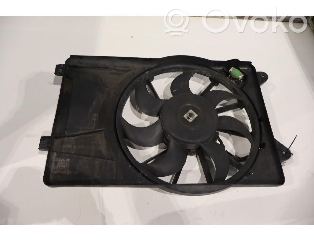Alfa Romeo Mito Elektryczny wentylator chłodnicy