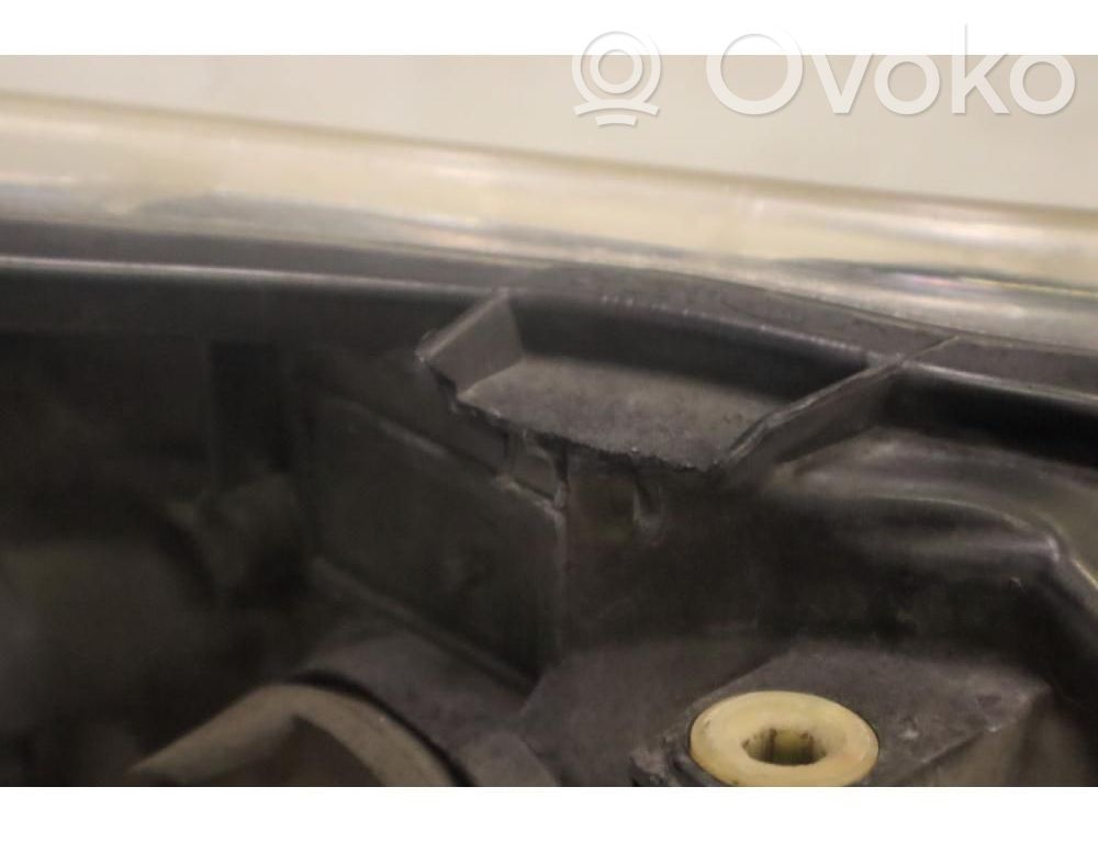 Ford Focus Headlight/headlamp 