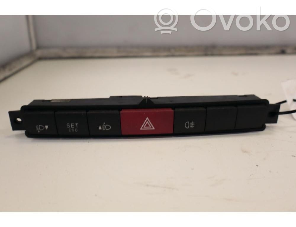 Opel Combo D Other switches/knobs/shifts 