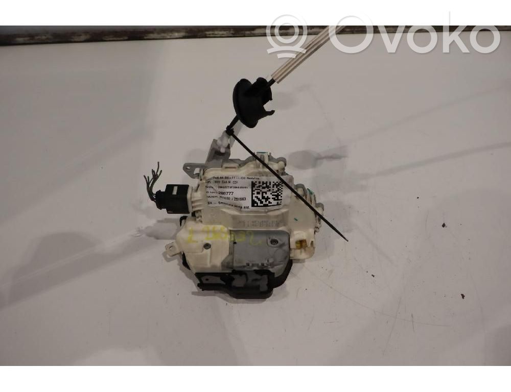 Audi A6 S6 C6 4F Zamek drzwi przednich 