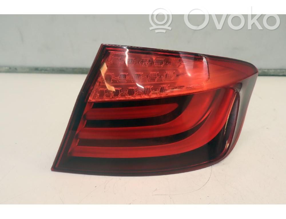 BMW 5 F10 F11 Lampă spate în caroserie 