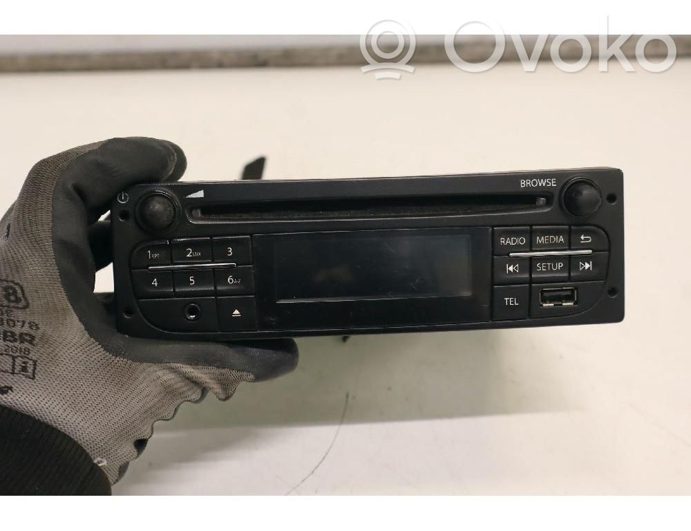 Renault Master III Unitate principală radio/CD/DVD/GPS 