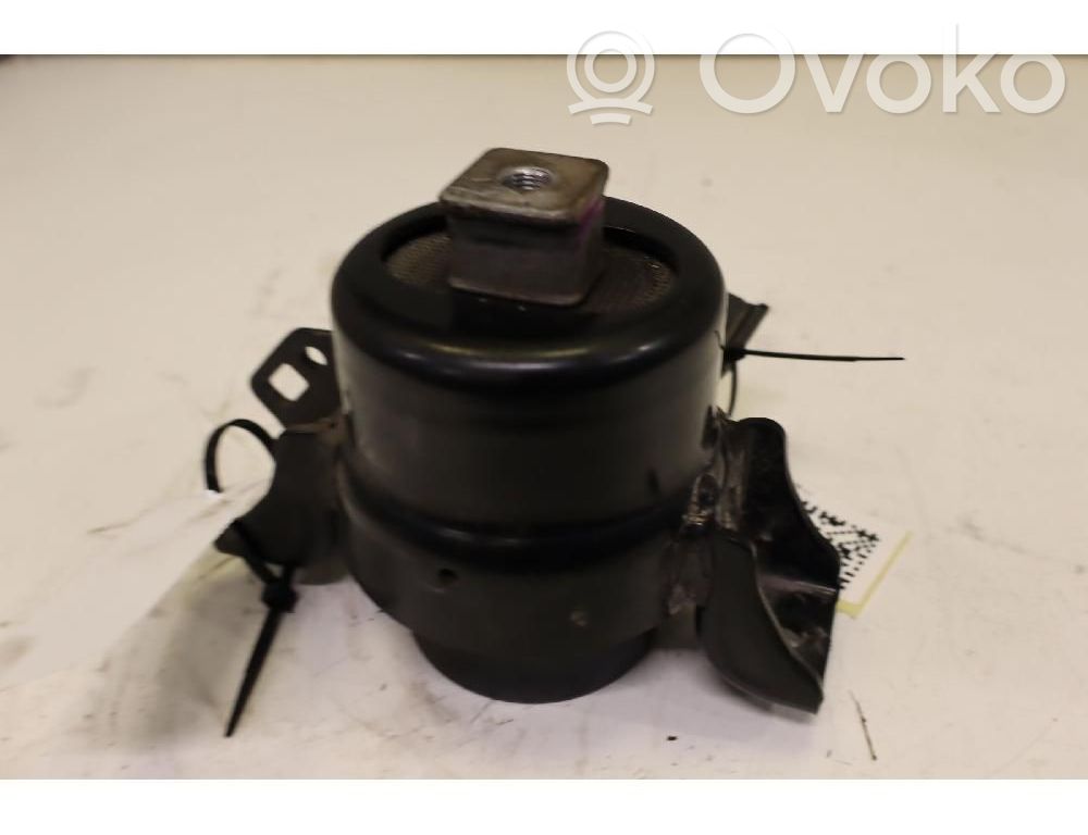 Soporte de montaje del motor