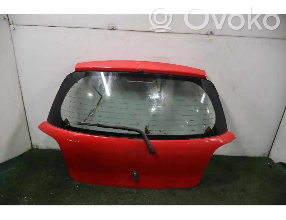 Couvercle de coffre   6700552012