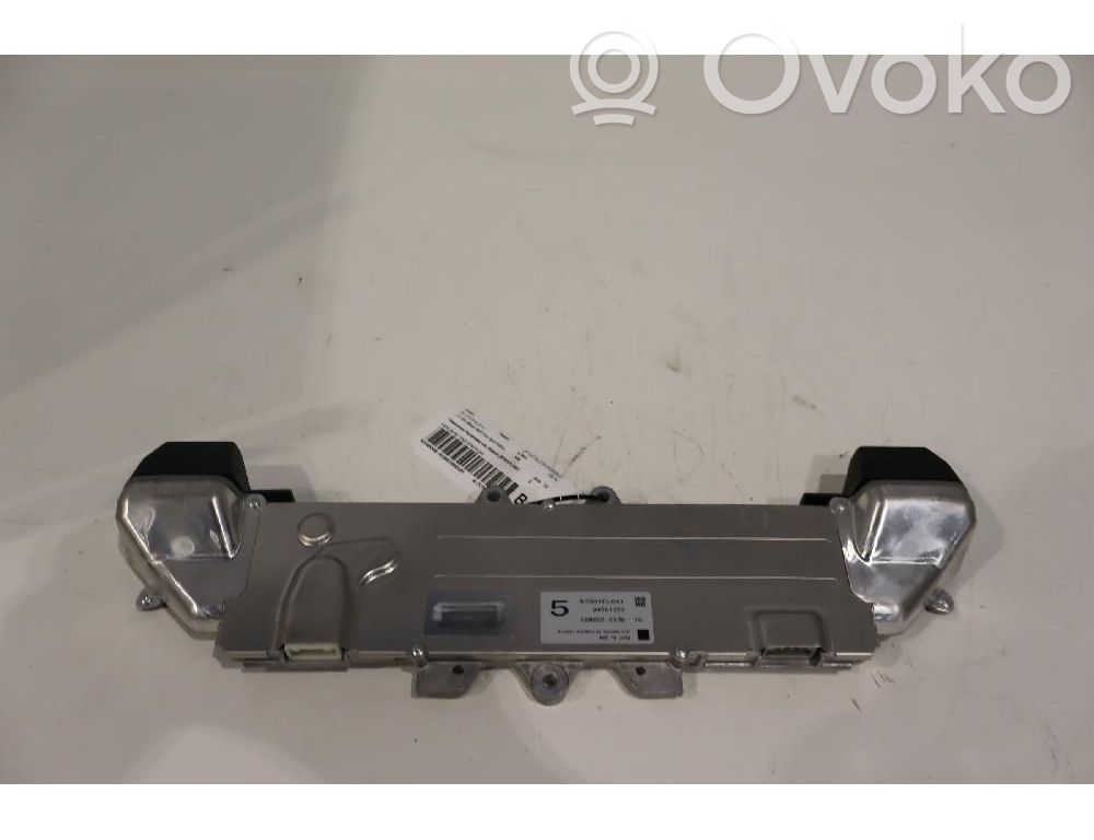 Priekinio stiklo kamera   87501FL041