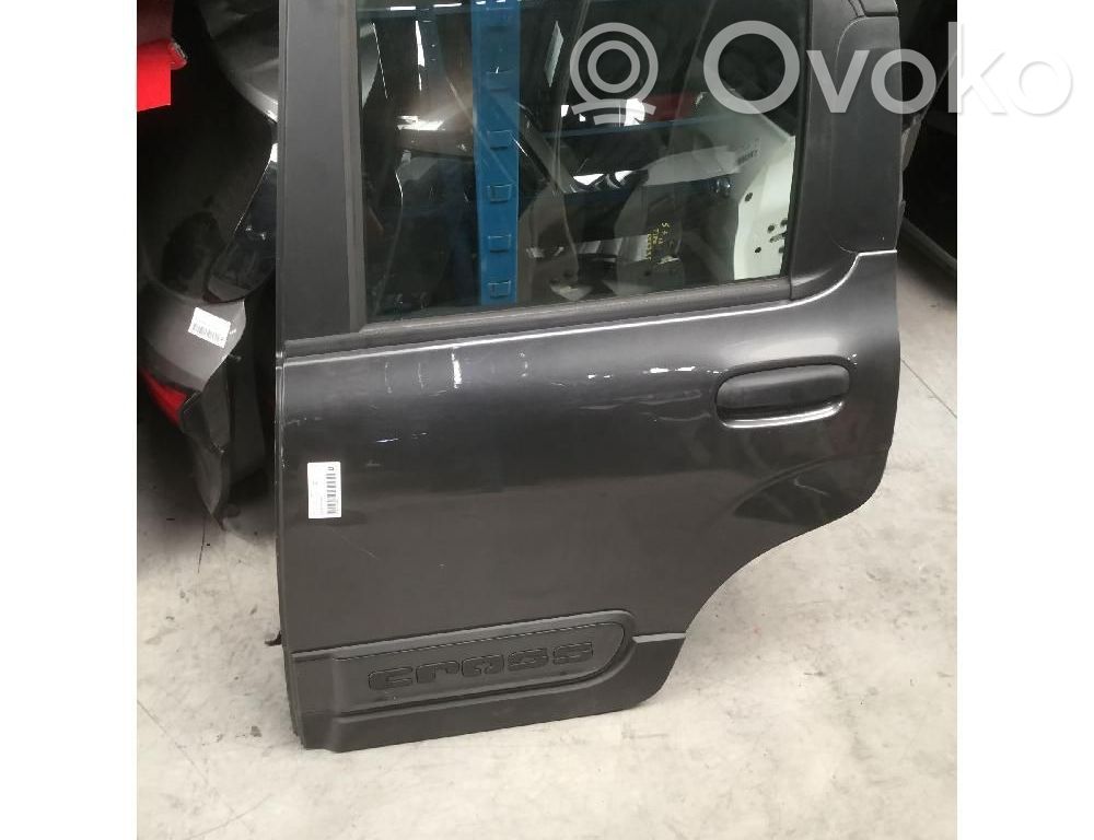 Puerta trasera   51858992