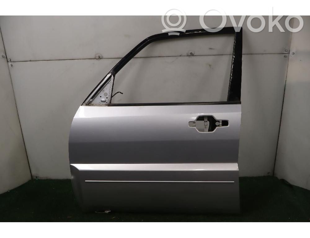 Mitsubishi Pajero Front door 