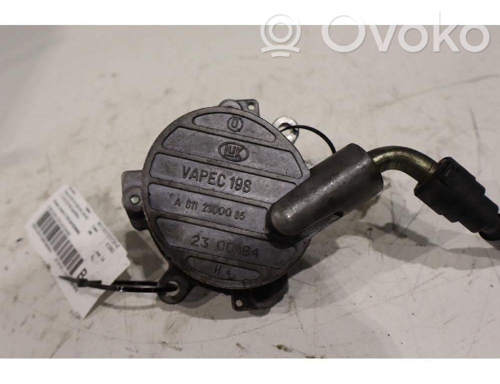 Mercedes-Benz ML W163 Pompa a vuoto 
