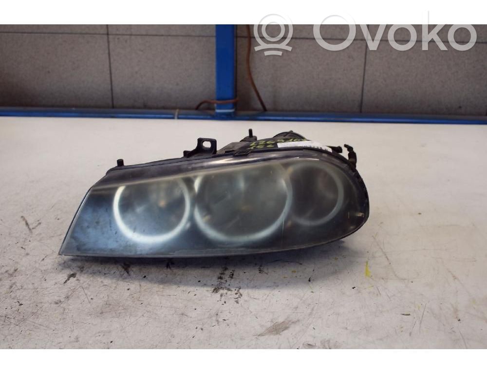 Scheinwerfer   60695646