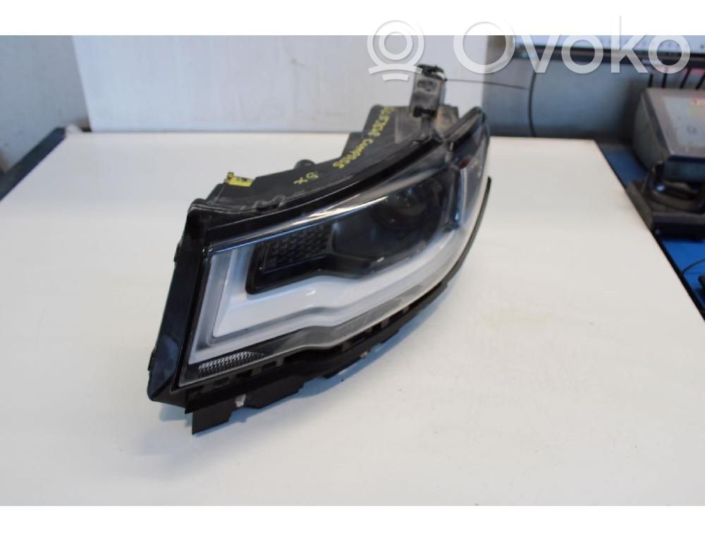 Jeep Compass Lampa przednia 