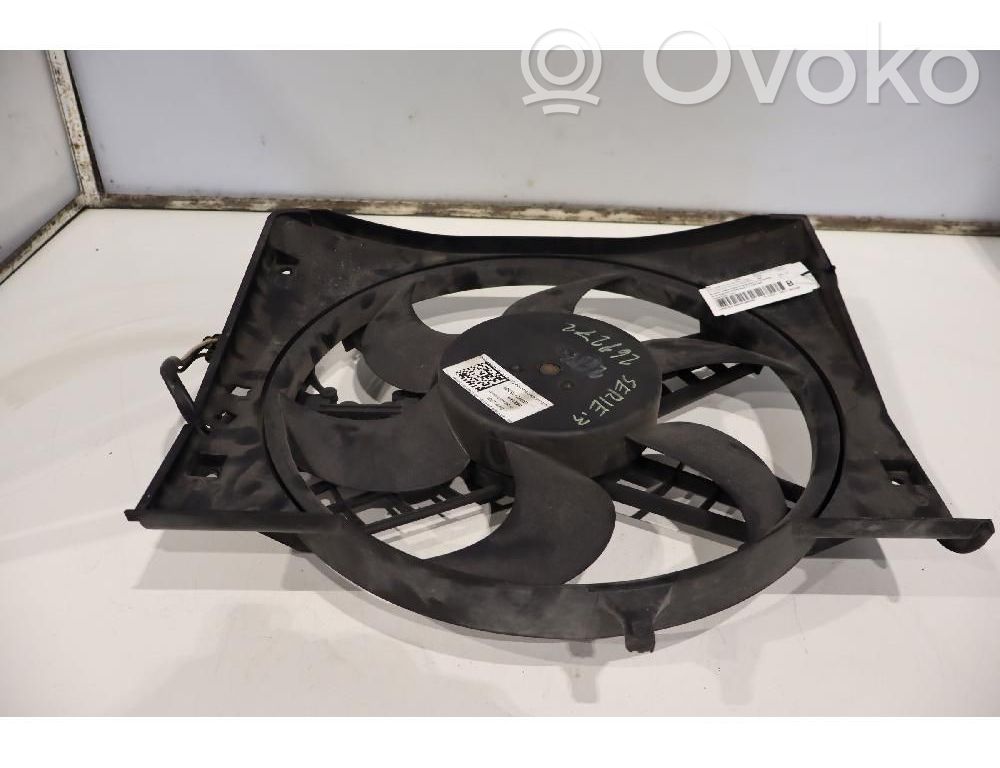 BMW 3 E46 Elektrisks radiatoru ventilators 