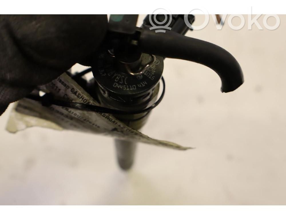 Injector combustibil   0445110414