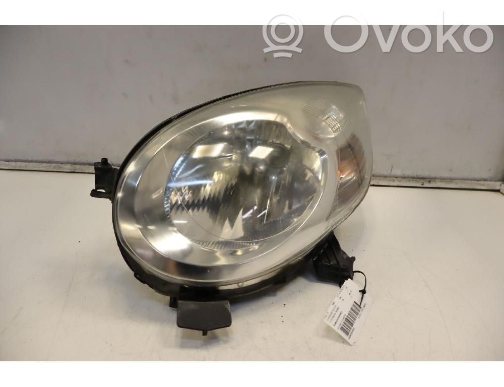 Etu-/Ajovalo   811500H050
