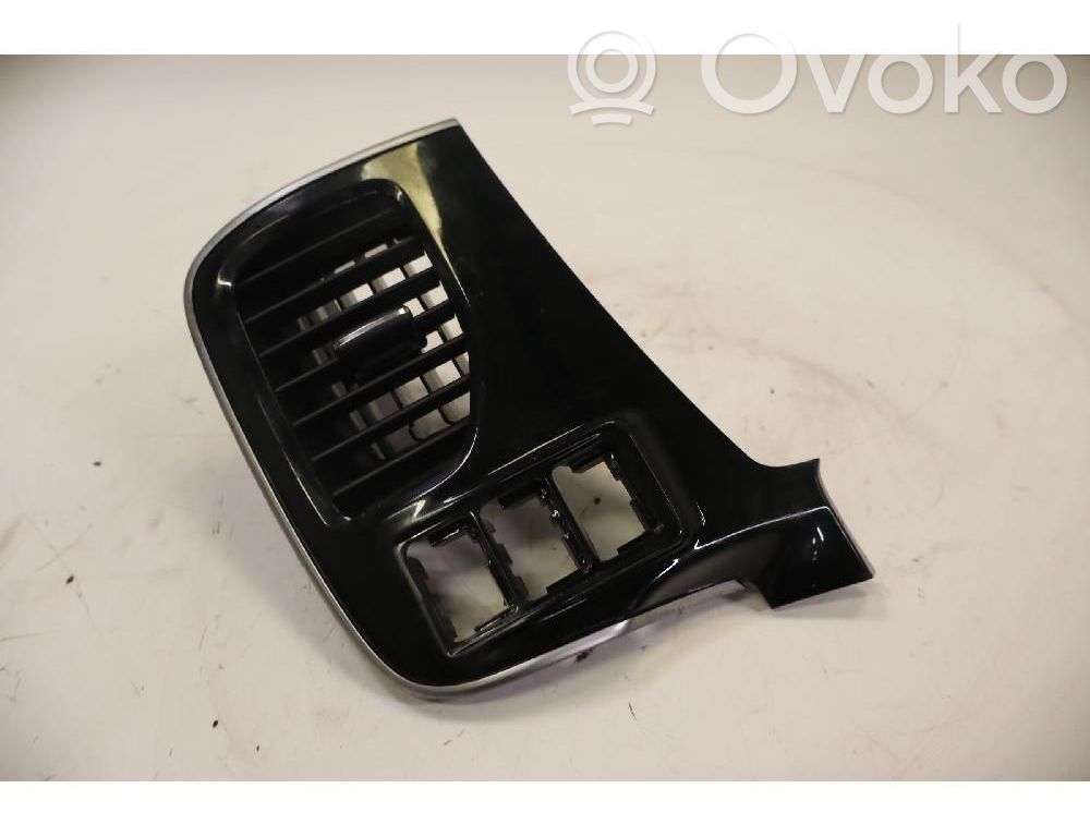 Mitsubishi Outlander Rejilla de ventilación central del panel 