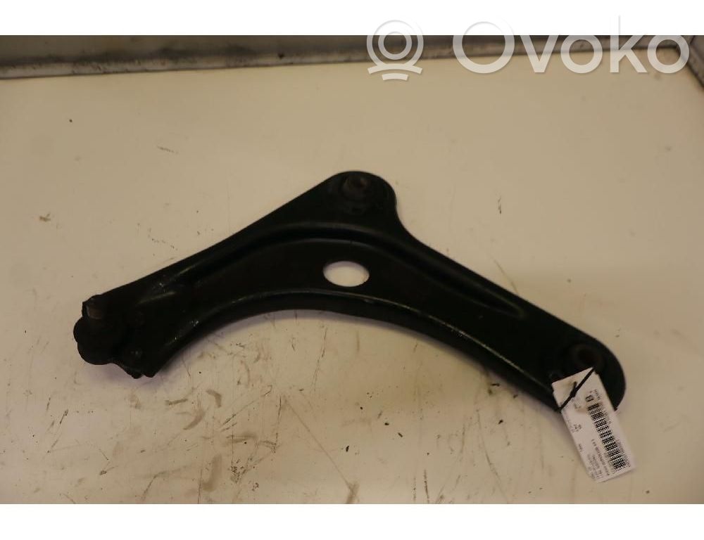 Front control arm   3520V5