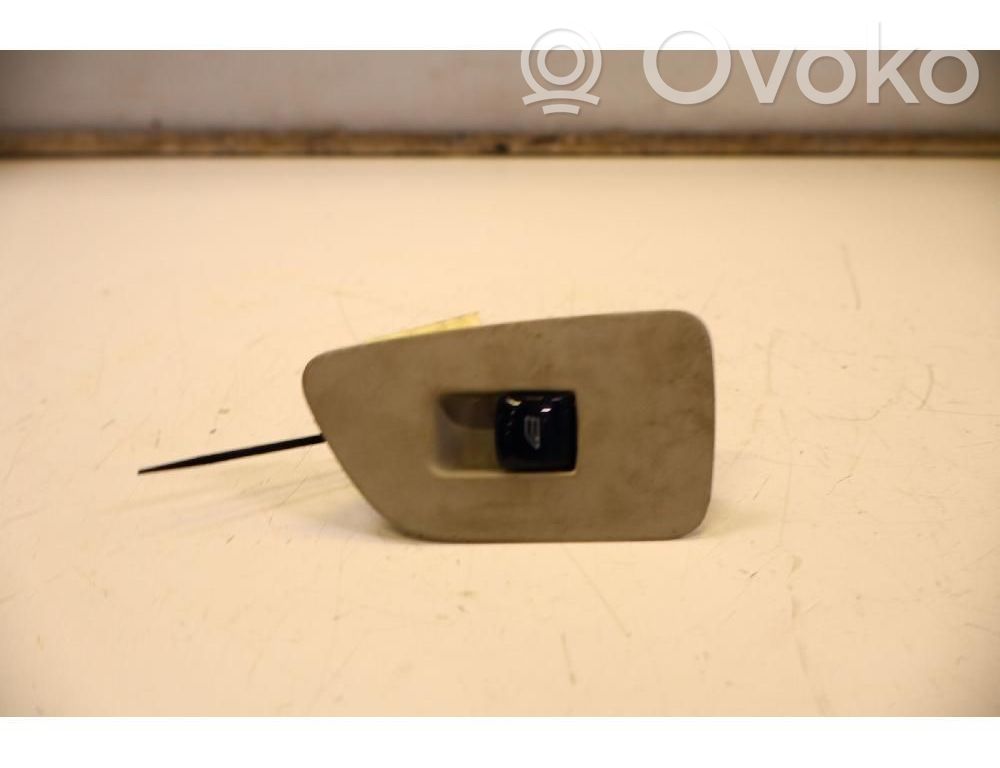 Interruptor del elevalunas eléctrico   31376458