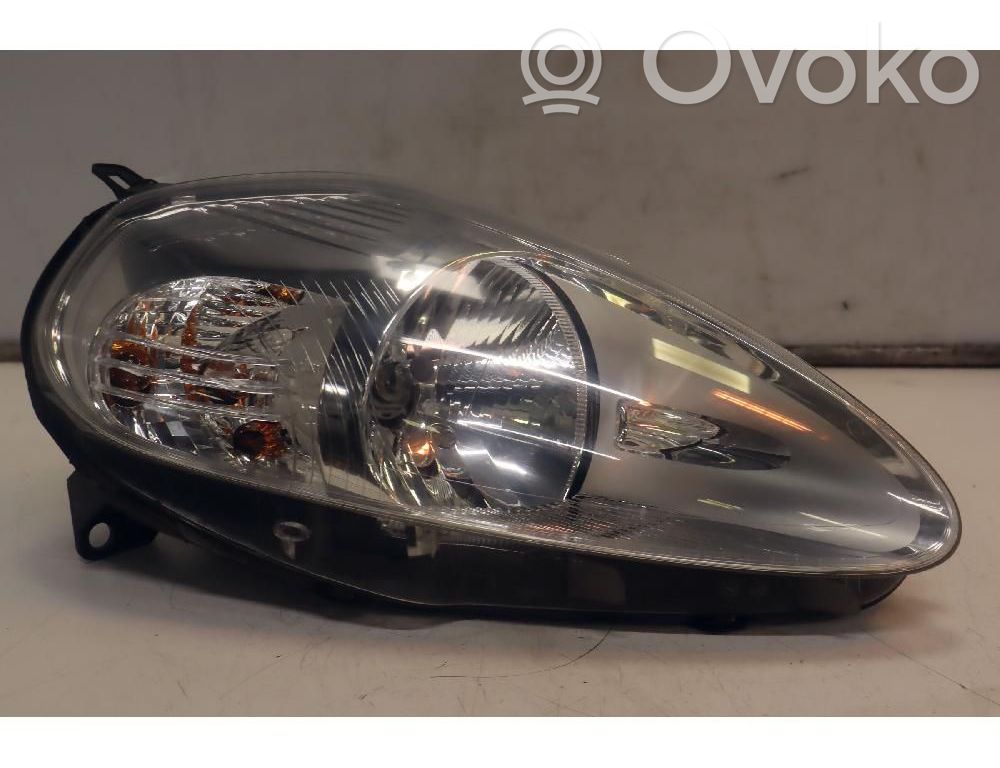 Fiat Grande Punto Faro/fanale