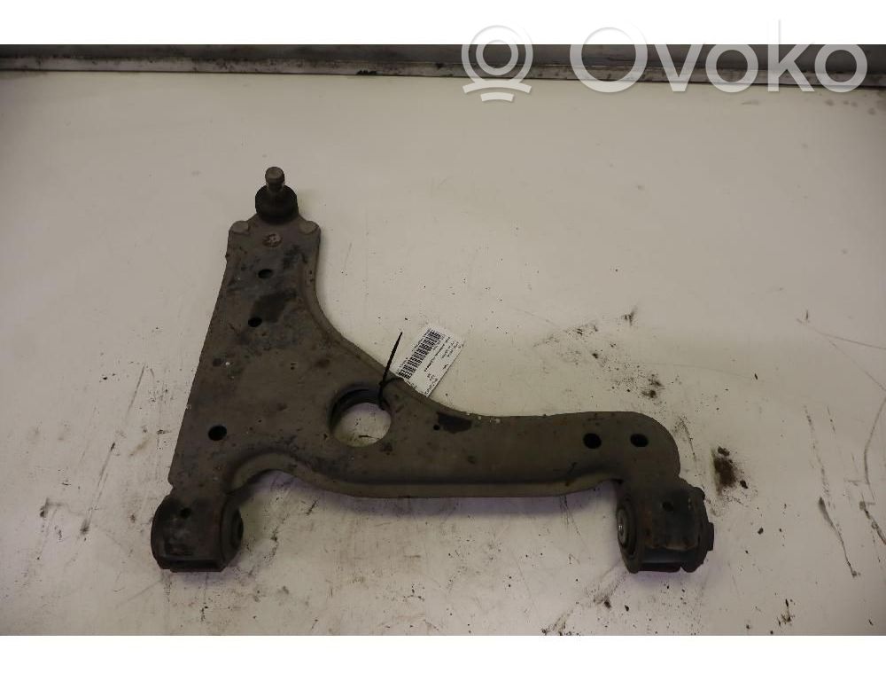 Opel Astra G Basculă inferioară față 
