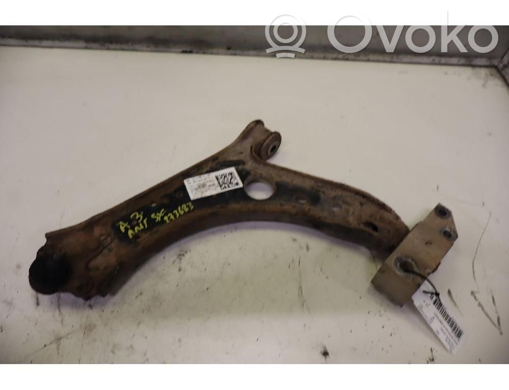 Querlenker Achsschenkel vorne   1K0407151AA